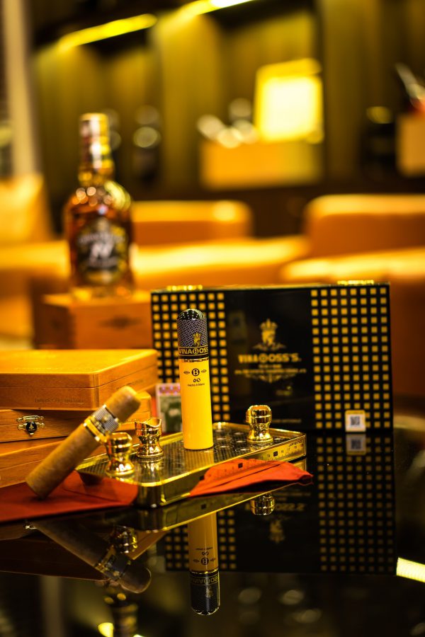 Cigar VINABOSS 60 (Ống nhôm 1 điếu)