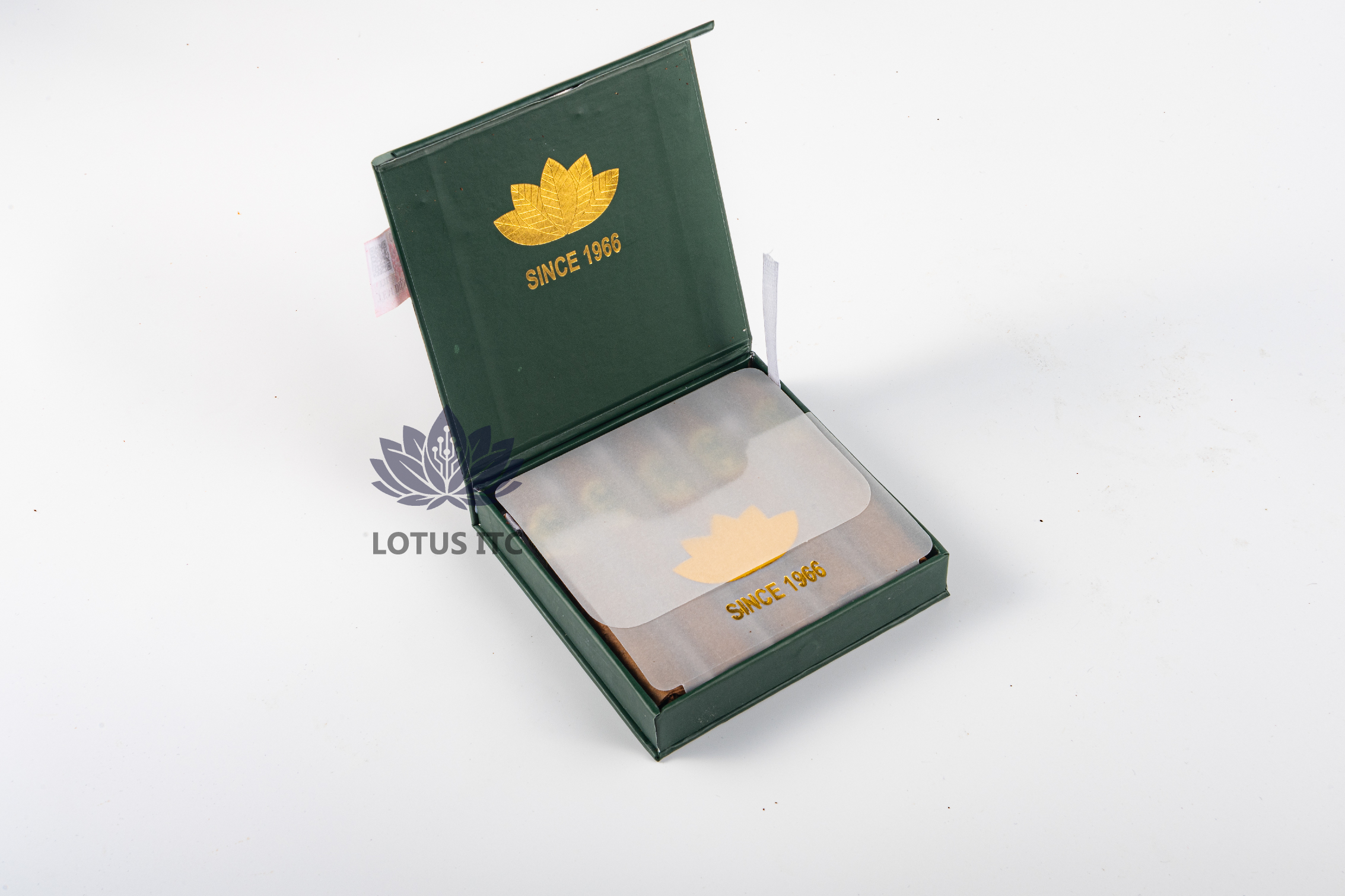 Cigar LOTUS GOLF (Hộp giấy 5 điếu) ( Hộp giấy 10 điếu)