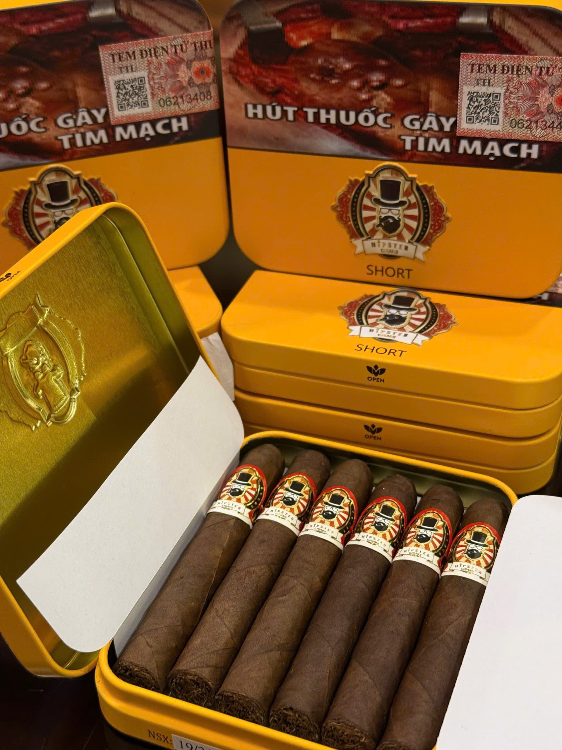 Cigar Mini Hipster (Hộp sắt 6 điếu)