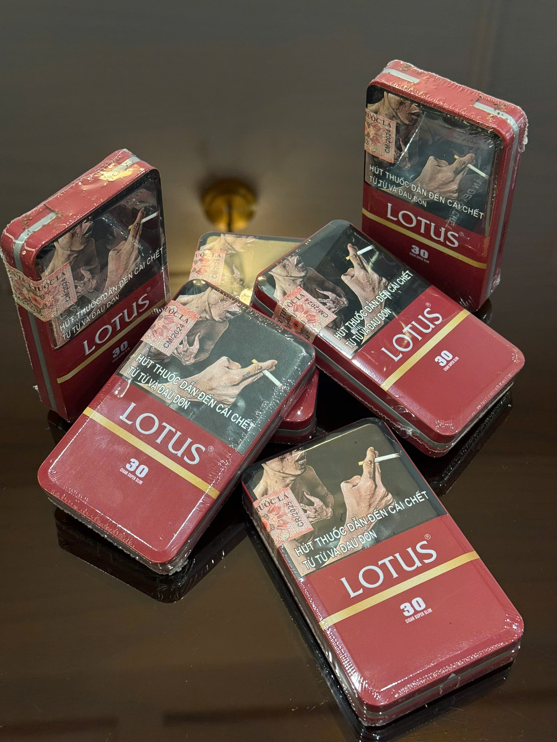 LOTUS CIGAR SLIM (30 Điếu/Bao) (1 Cây/5 Bao)