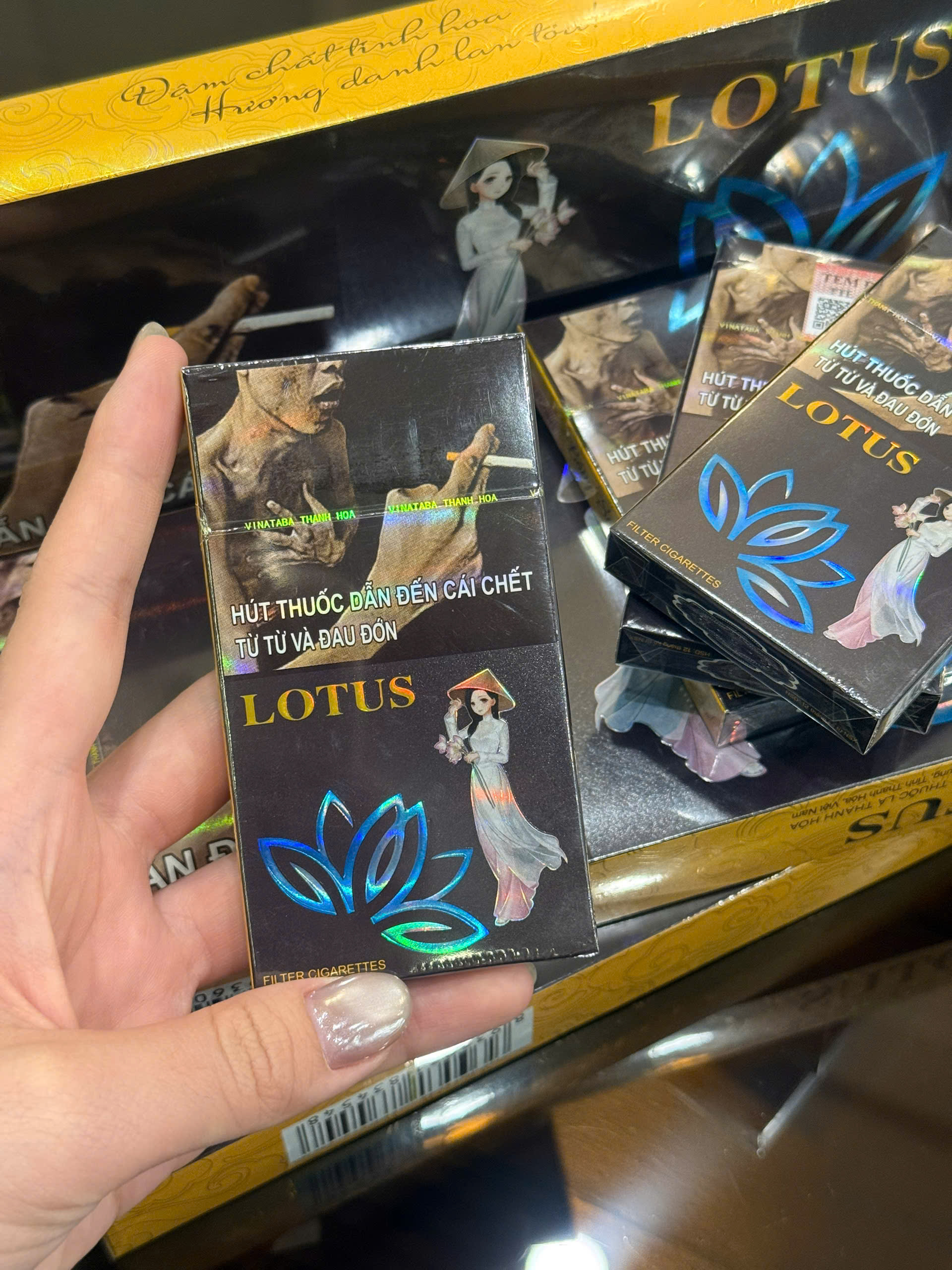 Thuốc lá Lotus slim cô gái (20 Điếu/Bao) (1 Cây/10 Bao)